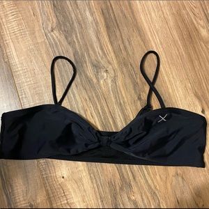 Boutine LA bikini top